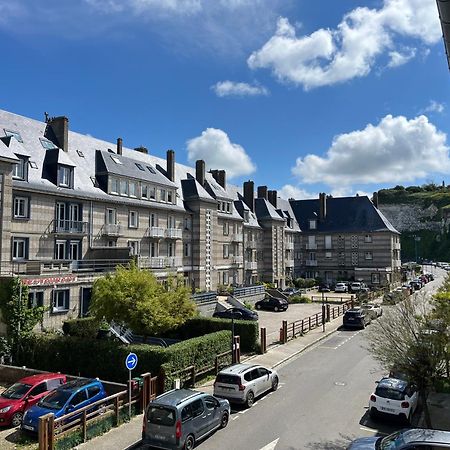 Appartement Meuble En Plein Coeur De St Valery En Caux Saint-Valery-en-Caux Eksteriør billede
