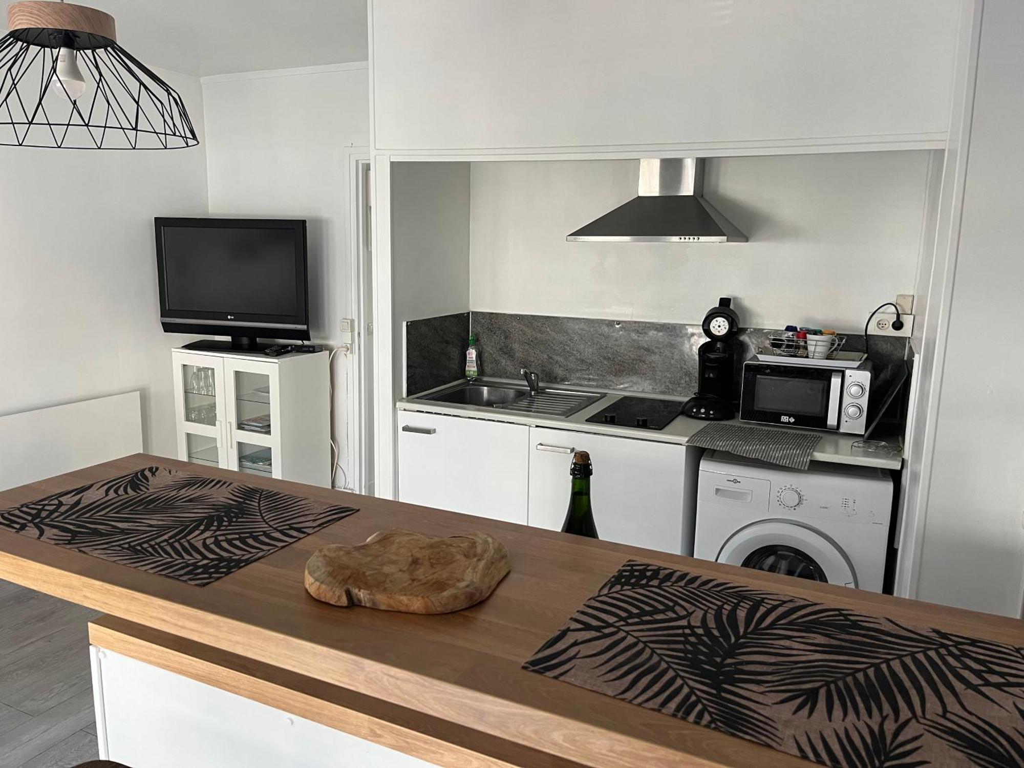 Appartement Meuble En Plein Coeur De St Valery En Caux Saint-Valery-en-Caux Eksteriør billede
